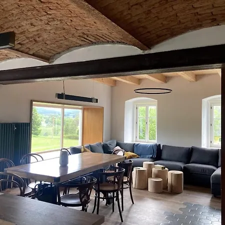 Vakantiehuis Konirna *