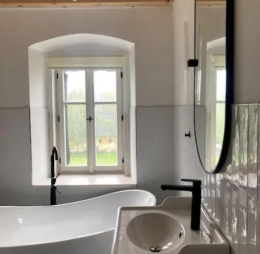 Konirna Semesterbostad